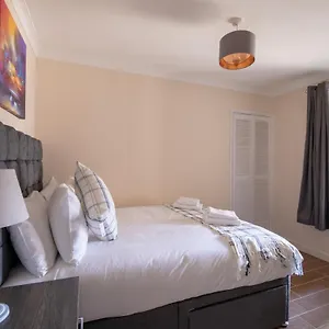 two-bedroom-apartment-hanover-street-guest-homes.cardiffhotelswales.com/